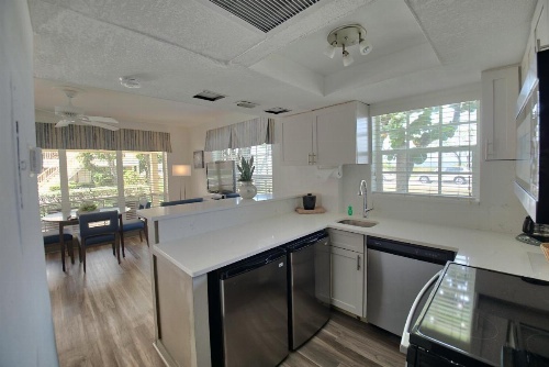 The Dover House Resort image 10
